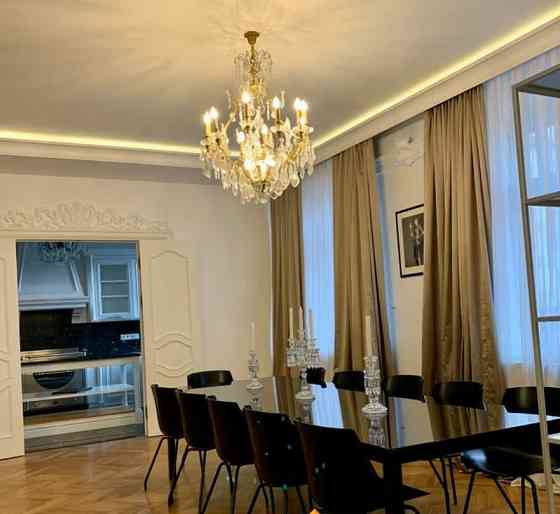 4-комн. квартира, 340 м2, 2/8 эт. Москва