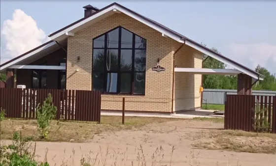 Строительство из блока и кирпича. Каменщики. Ярославль