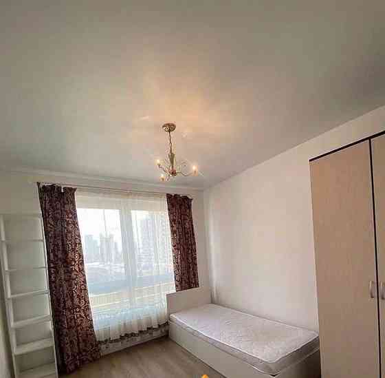 4-комн. квартира, 90 м2, 7/33 эт. Москва