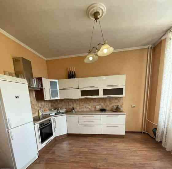 3-комн. квартира, 110 м2, 5/8 эт. Санкт-Петербург