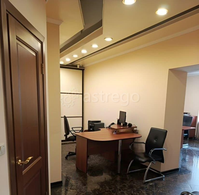 Свободного назначения, 73 м2 Белогорск - изображение 2