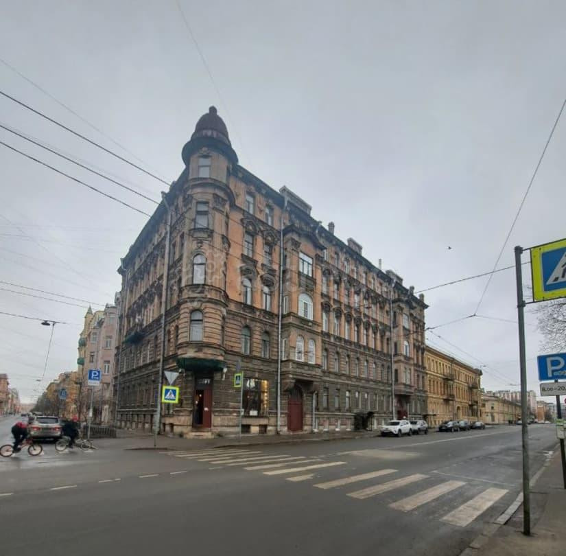 Комната, 63.6 м2, 2/5 эт. Санкт-Петербург - изображение 1