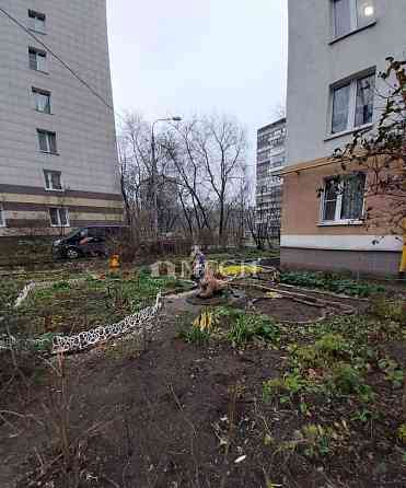 2-комн. квартира, 40 м2, 3/5 эт. Москва