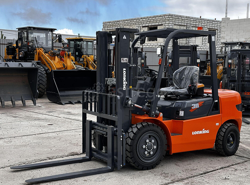 Вилочный погрузчик Lonking FD30T Красноярск - изображение 1