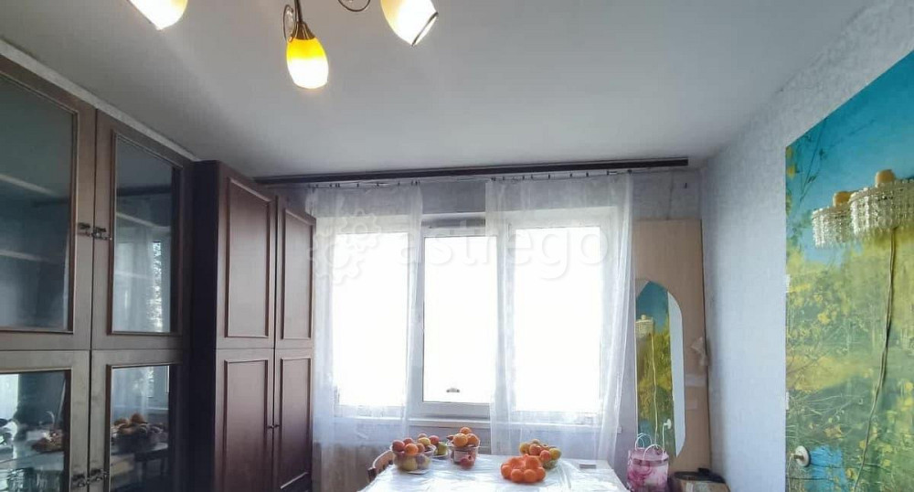 Комната, 33 м2, 2/9 эт. Санкт-Петербург - изображение 1