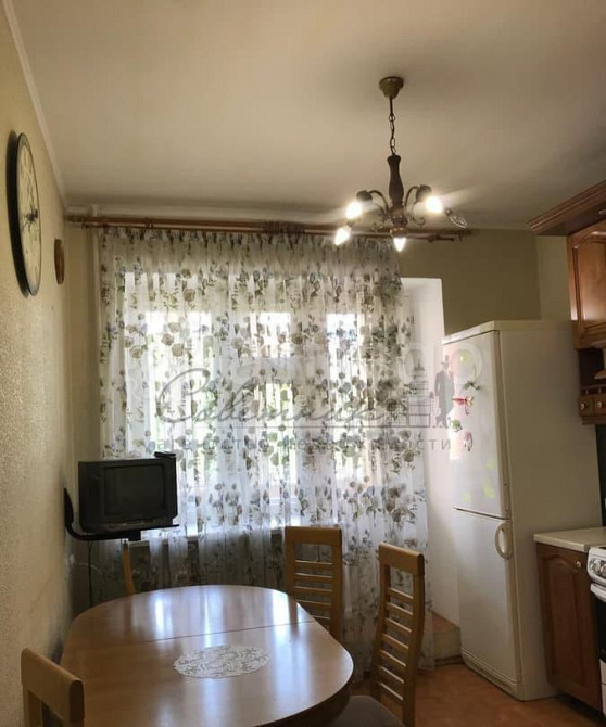 3-комн. квартира, 75 м2, 2/5 эт. Старый Оскол - изображение 1