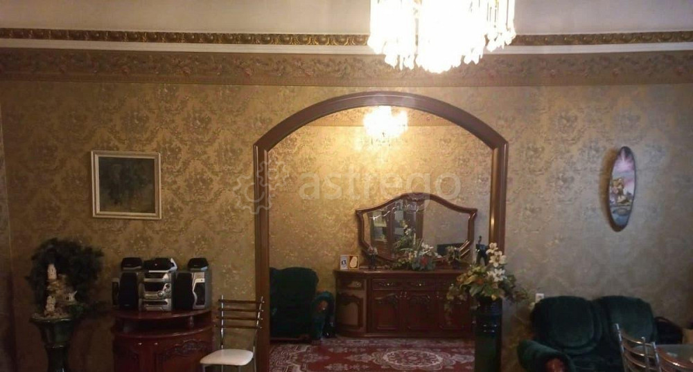 5-комн. квартира, 137 м2, 4/5 эт. Санкт-Петербург - изображение 2