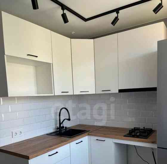 2-комн. квартира, 43.8 м2, 3/3 эт. Емельяново