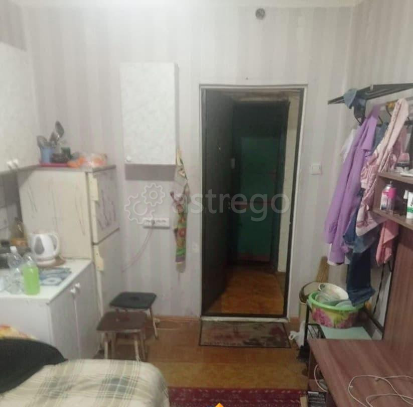 Комната, 12 м2, 3/5 эт. Красноярск - изображение 3