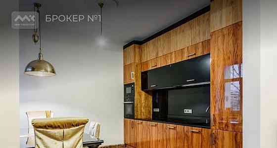 3-комн. квартира, 122 м2, 2/7 эт. Санкт-Петербург