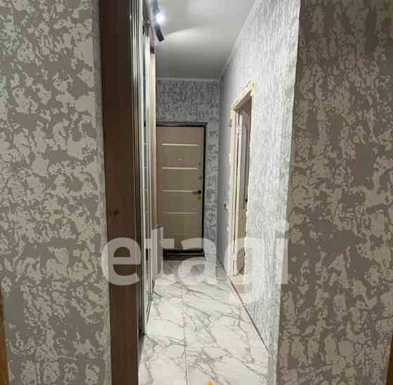 4-комн. квартира, 82 м2, 2/10 эт. Красноярск