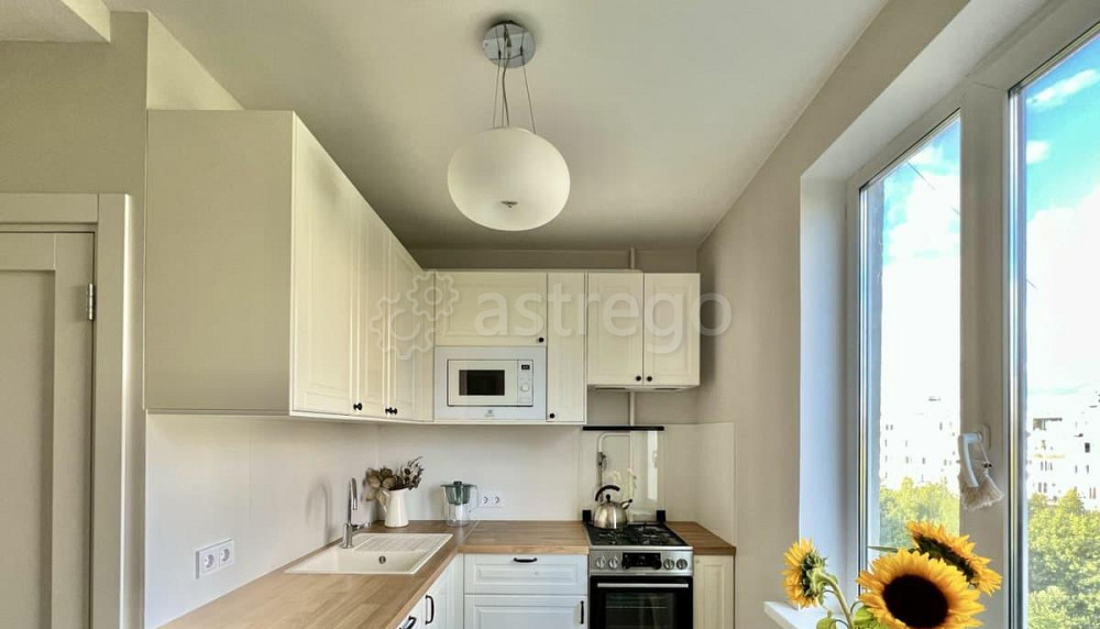 3-комн. квартира, 65 м2, 10/12 эт. Москва - изображение 2