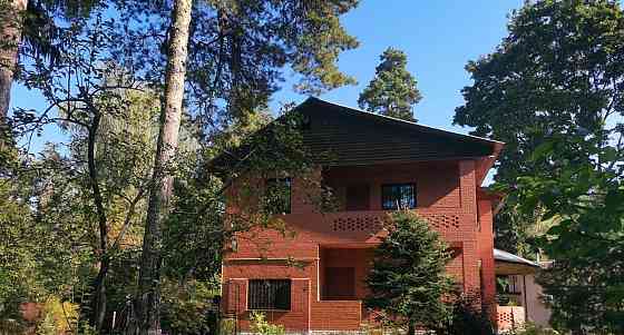 Коттедж, 360 м2, 13.1 сотки, 3 эт. Пушкино