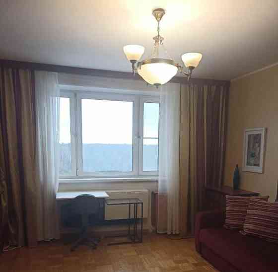 2-комн. квартира, 52 м2, 10/14 эт. Москва