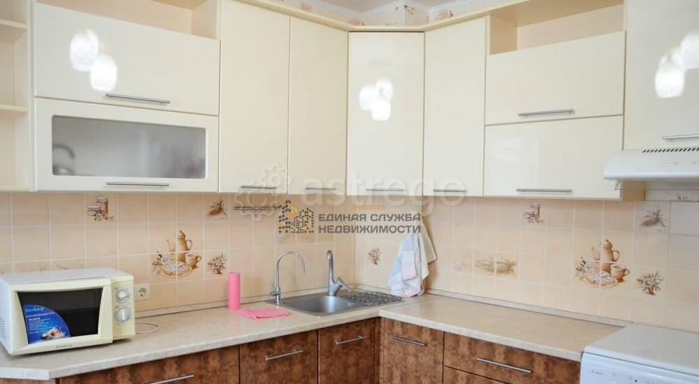 3-комн. квартира, 83 м2, 9/12 эт. Уфа - изображение 1