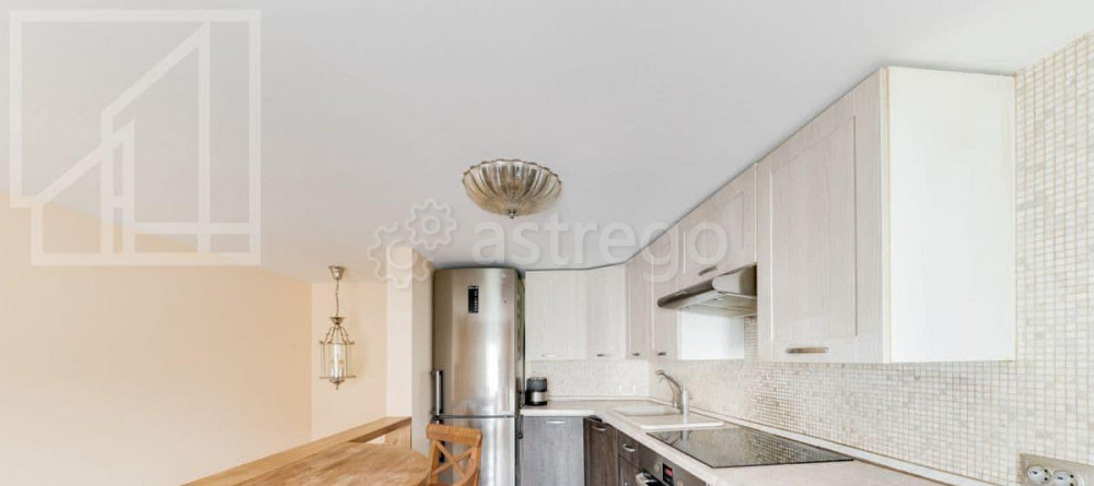 3-комн. квартира, 150 м2, 3/3 эт. Москва - изображение 2