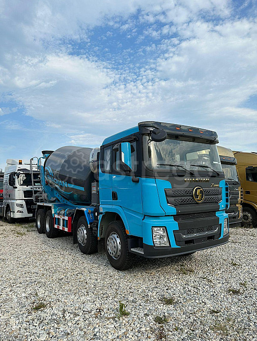 Автобетоносмеситель SHACMAN 8х4 Х3000 Екатеринбург - изображение 1