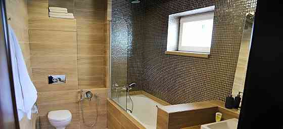 Коттедж, 240 м2, 10 соток, 2 эт. Москва