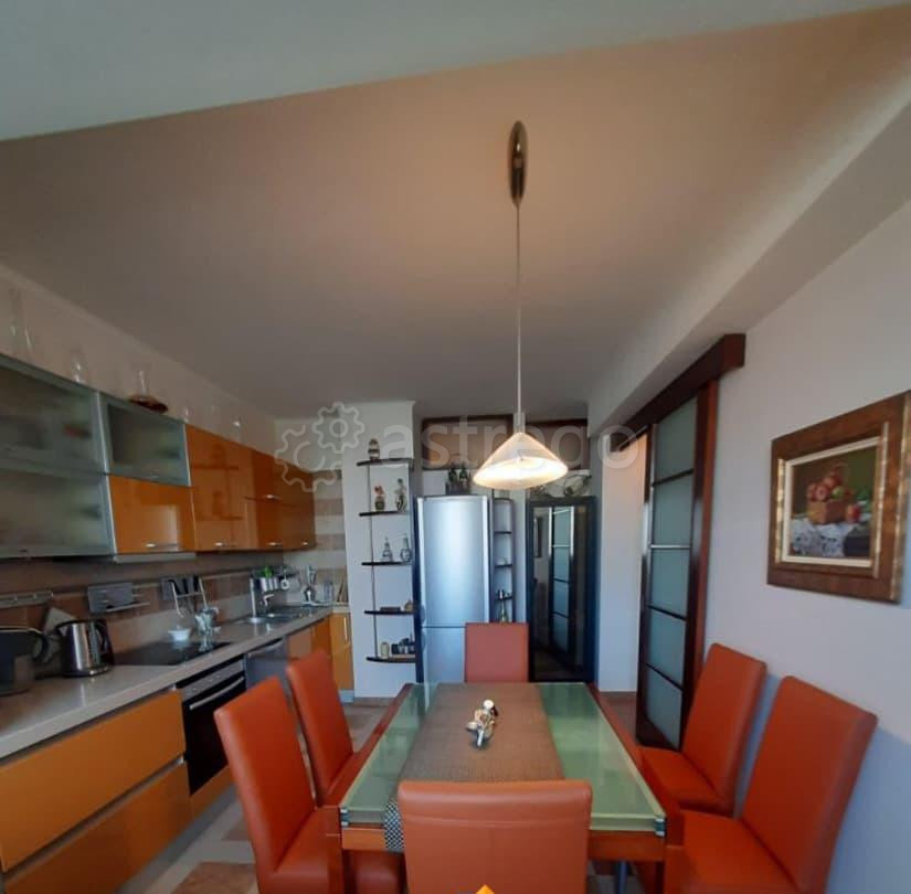 4-комн. квартира, 130 м2, 8/17 эт. Москва - изображение 2