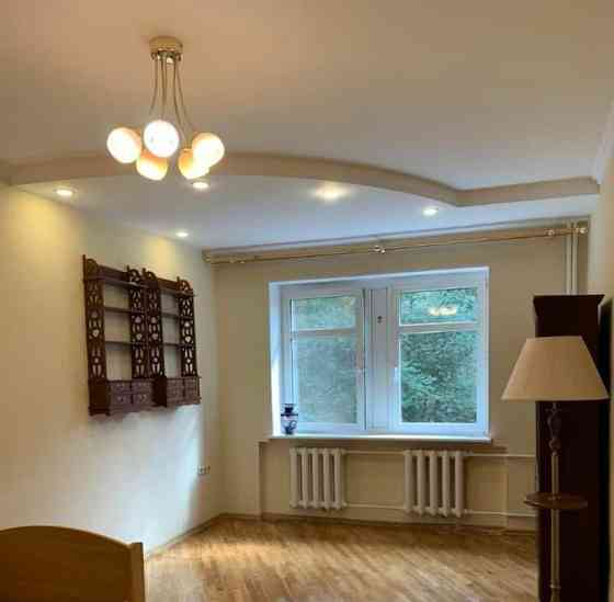 3-комн. квартира, 95.4 м2, 2/8 эт. Москва