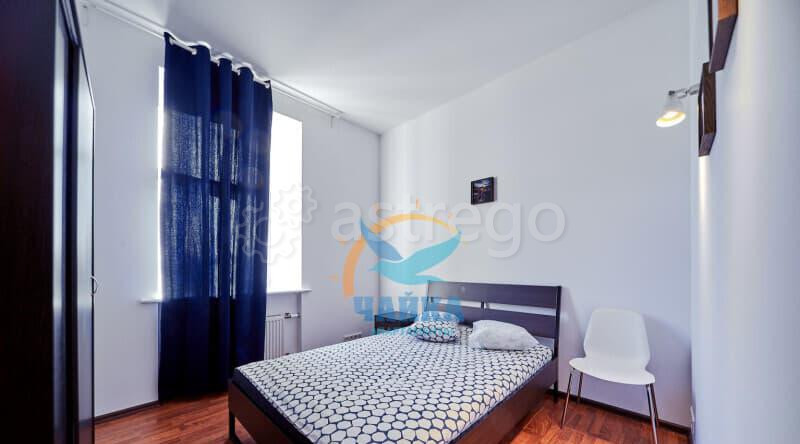 4-комн. квартира, 110 м2, 5/6 эт. Санкт-Петербург - изображение 1