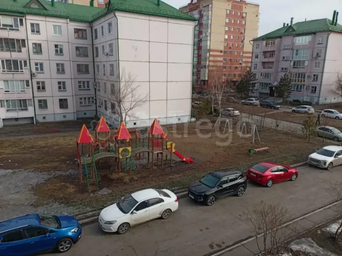 Продам 3-комн. квартиру, 81.8 м2, 3/7 этаж Омск - изображение 7