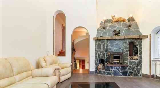 Коттедж, 650 м2 Санкт-Петербург