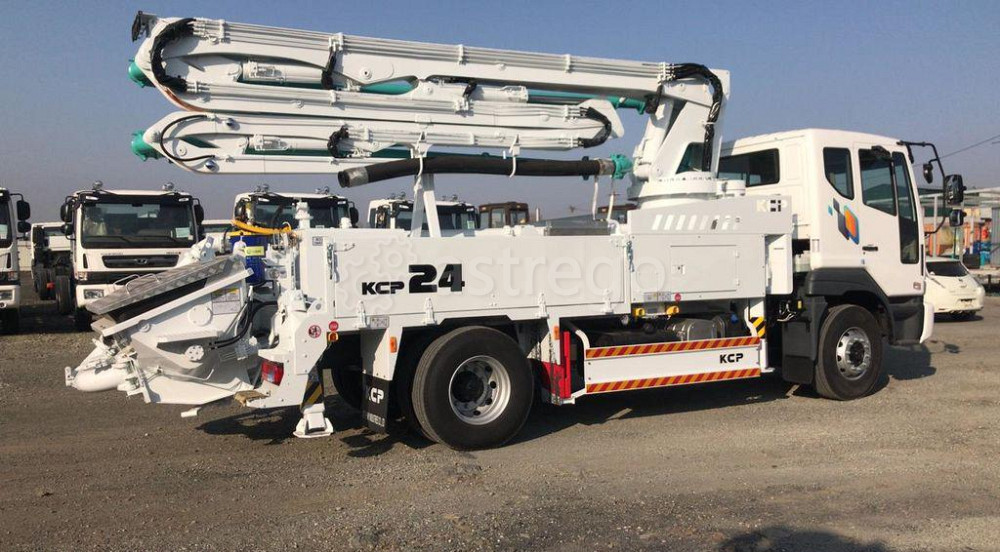 Автобетононасос 38 м Everdigm 38ZX на шасси Daewoo Novus(6х4) Краснодар - изображение 1