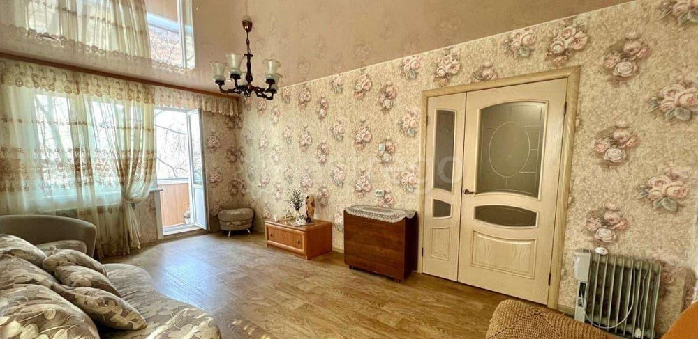 4-комн. квартира, 70.2 м2, 2/5 эт. Благовещенск - изображение 1