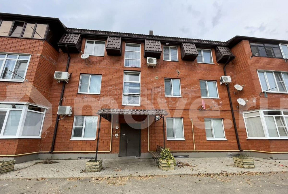 2-комн. квартира, 54.4 м, 3/3 эт. Адыгейск - изображение 1