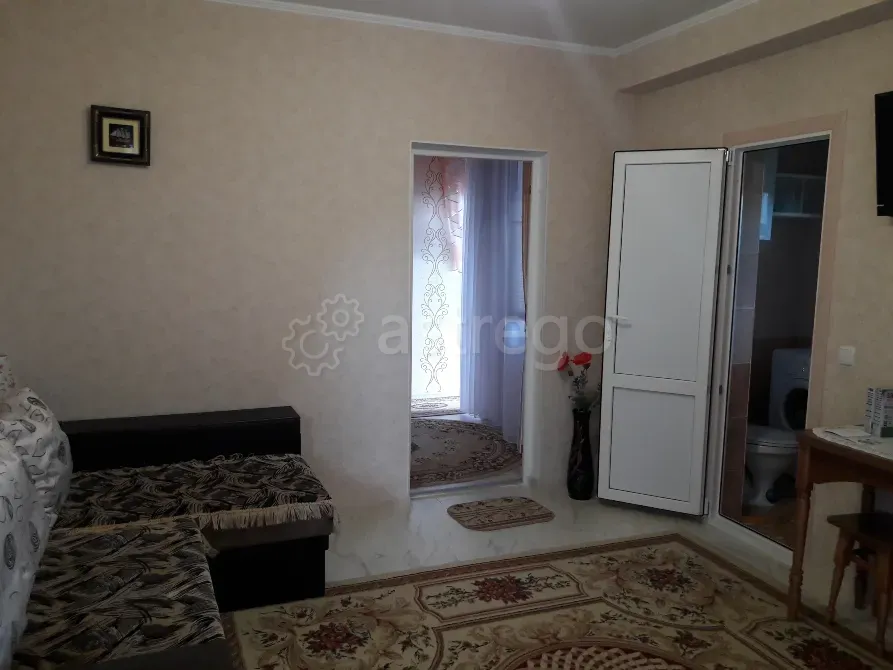 Сдам 2-комн. Квартиру, 51 м2, 1/4 эт., Посуточно Ялта - изображение 10