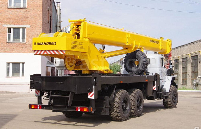 Автокран Ивановец КС-45717-1 шасси Урал 4320 (6х6) 25т., 21м ОВОИД Самара - изображение 1