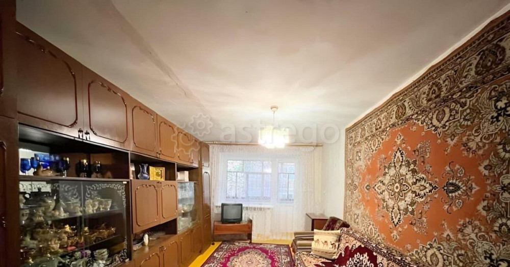 5-комн. квартира, 93.8 м2, 4/4 эт. Уфа - изображение 1