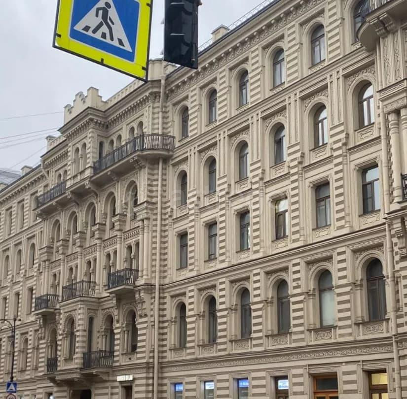 Комната, 8.7 м2, 4/5 эт. Санкт-Петербург - изображение 1