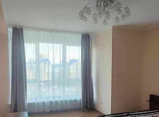 2-комн. квартира, 90 м2, 8/10 эт. Красноярск
