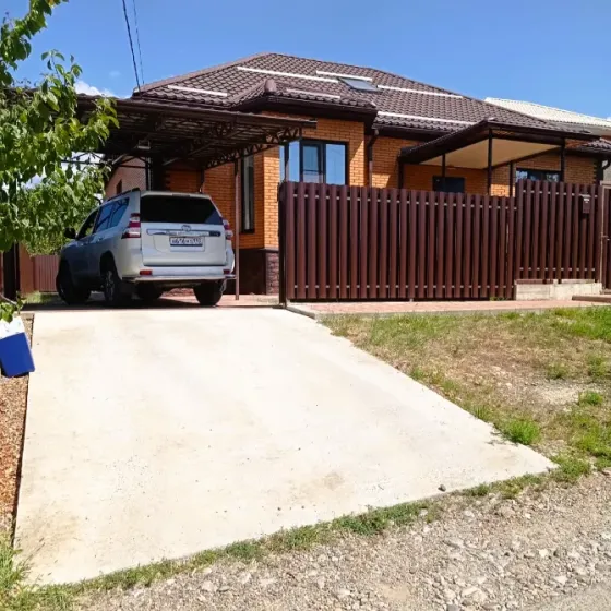 Продам дом 202.9 м2, 2 этажа, ИЖС 4 сотки Горячий Ключ