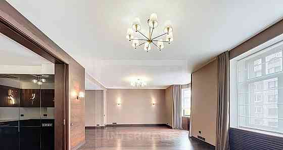4-комн. квартира, 260 м2, 5/7 эт. Москва