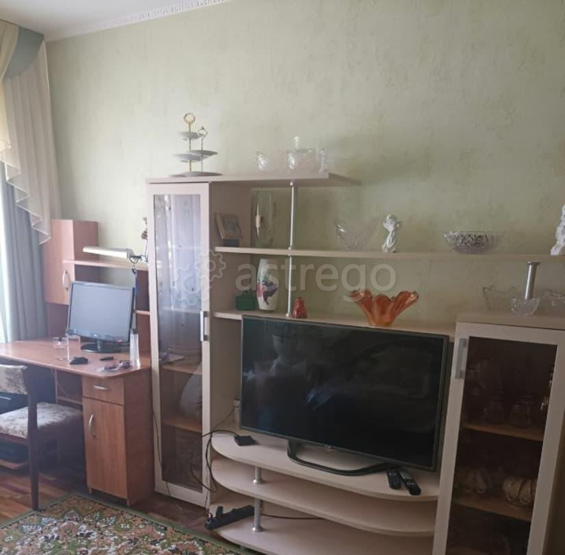 3-комн. квартира, 55 м2, 1/9 эт. Белгород - изображение 2