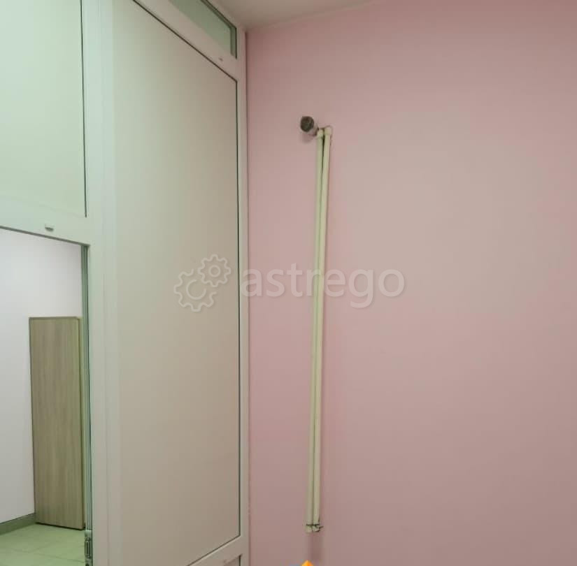 Офис, 26 м2 Барнаул - изображение 6