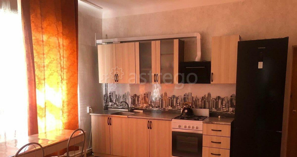 Дом, 40 м2, 4 сотки, 1 эт. Майкоп - изображение 1