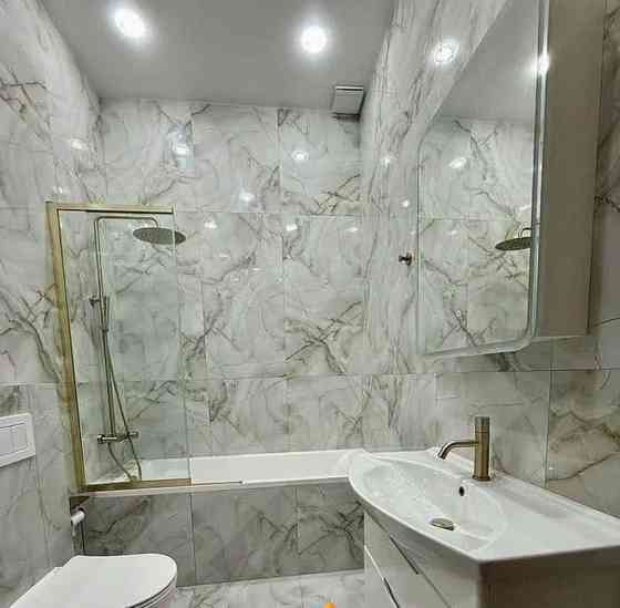 3-комн. квартира, 150 м2, 3/6 эт. Москва