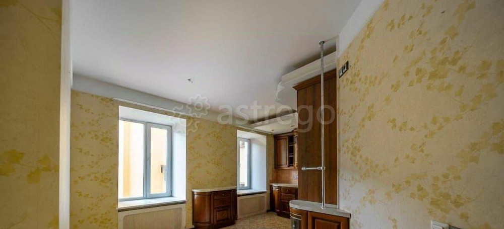 4-комн. квартира, 150 м2, 3/6 эт. Санкт-Петербург - изображение 7