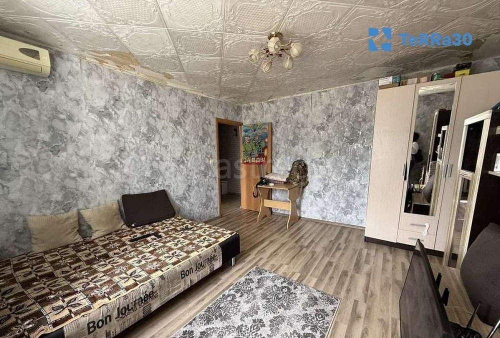 3-комн. квартира, 57.8 м2, 5/5 эт. Астрахань - изображение 1