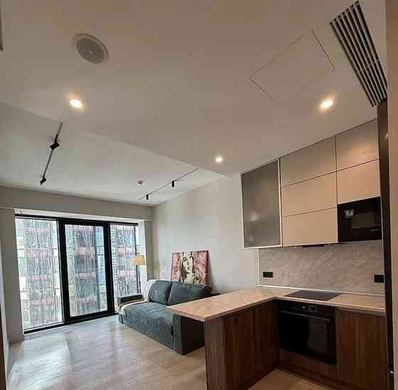 2-комн. квартира, 40 м2, 10/34 эт. Москва