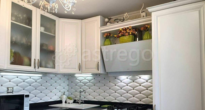 3-комн. квартира, 75 м2, 10/10 эт. Белгород - изображение 2