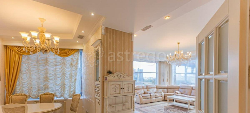 5-комн. квартира, 184.6 м2, 8/8 эт. Санкт-Петербург - изображение 4