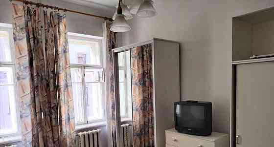 2-комн. квартира, 67 м2, 4/5 эт. Санкт-Петербург