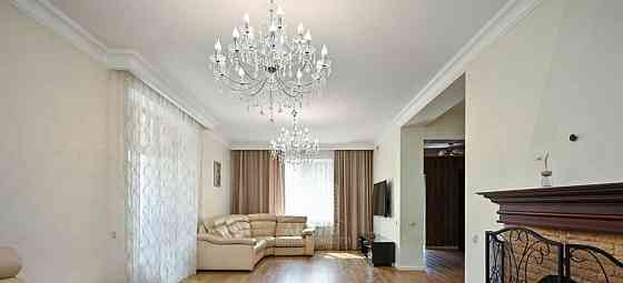 Коттедж, 263.2 м2, 21.39 сотки, 3 эт. Емельяново