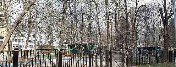 2-комн. квартира, 42 м2, 2/5 эт. Москва