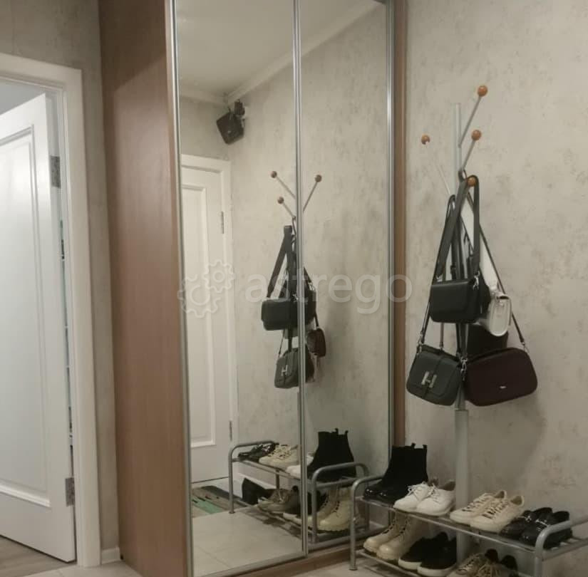 Комната, 10 м2, 5/5 эт. Москва - изображение 2